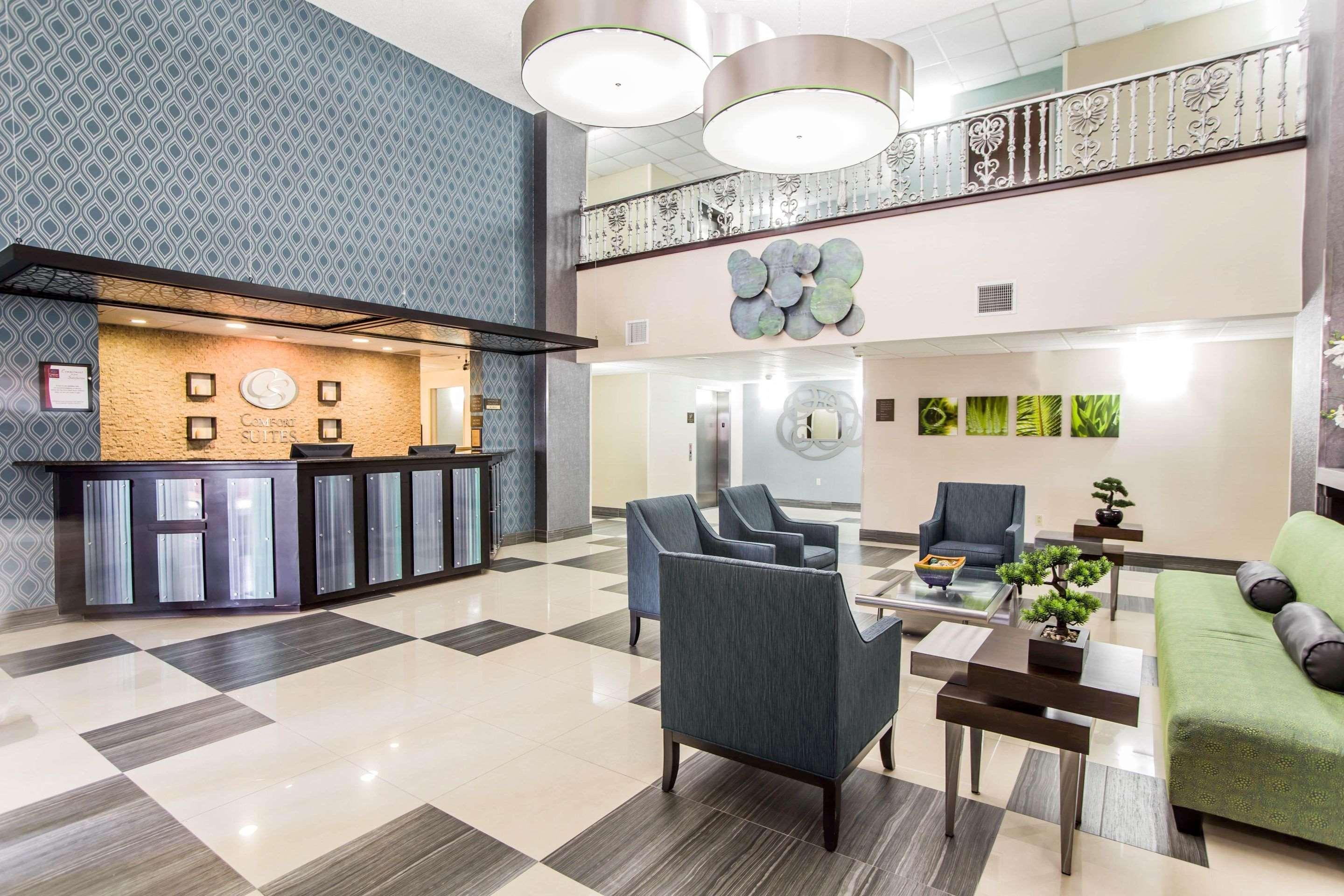 Comfort Suites Pineville - Ballantyne Area Bagian luar foto